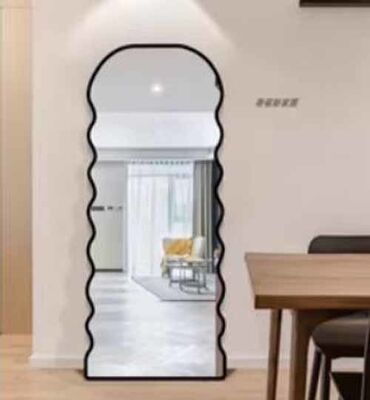 दीवार पर लगा विषम आकार का अखरोट की लकड़ी का फ्रेम वाला बाथरूम मिरर, बेडरूम लिविंग रूम एंट्रीवे के लिए देहाती फार्महाउस सजावट मिरर